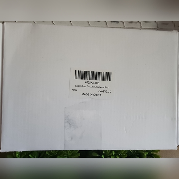 NWT IOB Sports Bras Size M 2 pack - Picture 2 of 4